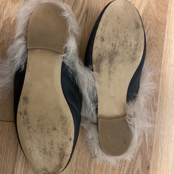 Faux Gucci Furry Princetown Style Loafer - Picture 3 of 3